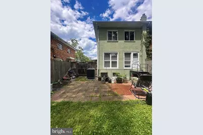 907 E Meadows Court, Oxon Hill, MD 20745 - Photo 14