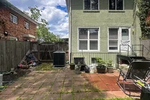907 E Meadows Ct, Oxon Hill, MD 20745 - Photo 14