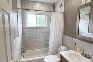 907 E Meadows Ct, Oxon Hill, MD 20745 - Photo 8