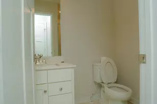 8210 Goldstone Ct, Hyattsville, MD 20785 - Photo 24