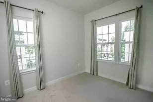 8210 Goldstone Ct, Hyattsville, MD 20785 - Photo 20