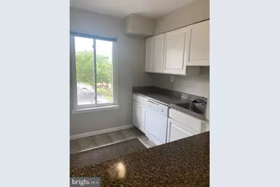 4709 Tecumseh Street #301, College Park, MD 20740 - Photo 10