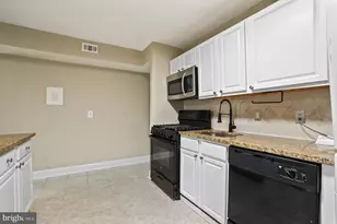 8487 Greenbelt Rd, Greenbelt, MD 20770 - Photo 12