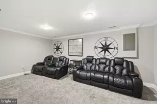5930 St Moritz Dr, Temple Hills, MD 20748 - Photo 8