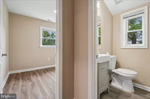 6035 Martin Luther King Jr Ct, Capitol Heights, MD 20743 - Photo 14