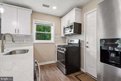 6035 Martin Luther King Jr Court, Capitol Heights, MD 20743 - Photo 10
