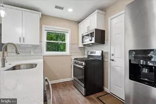 6035 Martin Luther King Jr Ct, Capitol Heights, MD 20743 - Photo 10
