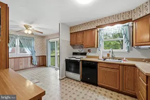 11207 Brooklee Dr, Upper Marlboro, MD 20772 - Photo 14