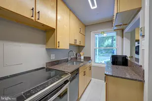 19 Hillside Rd, Greenbelt, MD 20770 - Photo 6