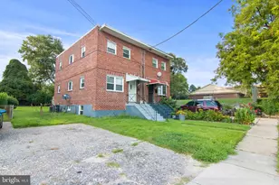 2022 Oliver St, Hyattsville, MD 20782 - Photo 2