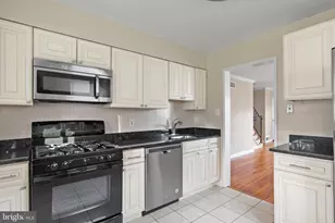 2022 Oliver St, Hyattsville, MD 20782 - Photo 16