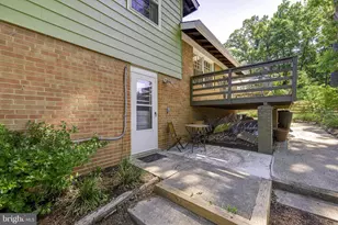 5 Olivewood Ct, Greenbelt, MD 20770 - Photo 12