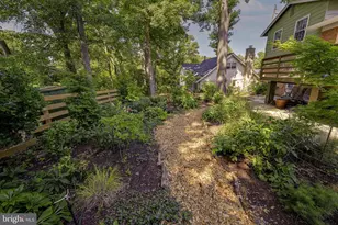 5 Olivewood Ct, Greenbelt, MD 20770 - Photo 8