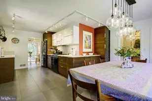 5 Olivewood Ct, Greenbelt, MD 20770 - Photo 22