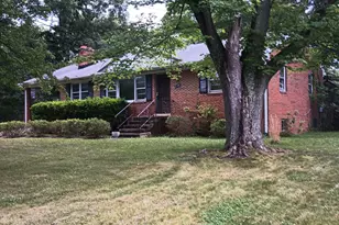 2221 Tonga Dr, Fort Washington, MD 20744 - Photo 2