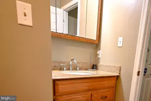 10324 Broom Ln, Lanham, MD 20706 - Photo 28