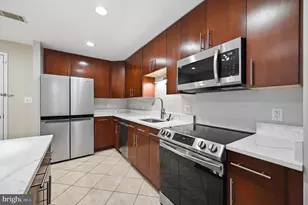 157 Fleet St, Oxon Hill, MD 20745 - Photo 2