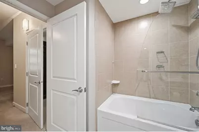 157 Fleet Street #211, Oxon Hill, MD 20745 - Photo 22