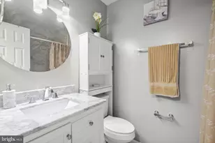 6946 Hanover Pkwy, Greenbelt, MD 20770 - Photo 14