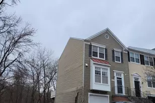 7913 Brooks Pl, Greenbelt, MD 20770 - Photo 2