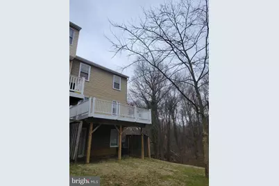 7913 Brooks Place, Greenbelt, MD 20770 - Photo 6
