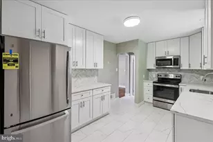 3102 Romain Ct, Suitland, MD 20746 - Photo 8