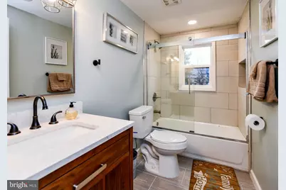3802 Cedar Drive, Suitland, MD 20746 - Photo 28