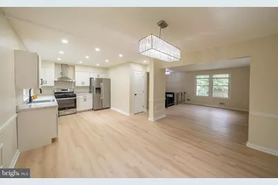 5733 Joan Lane, Temple Hills, MD 20748 - Photo 10