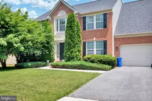 13509 Oaklands Manor Dr, Laurel, MD 20708 - Photo 2