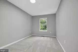 1614 Deep Gorge Ct, Oxon Hill, MD 20745 - Photo 18