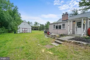 10301 Livingston Rd, Fort Washington, MD 20744 - Photo 2