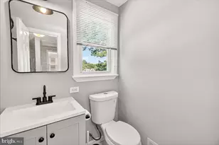 5031 Mangum Rd, College Park, MD 20740 - Photo 18