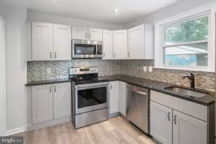 614 Larchmont Ave, Capitol Heights, MD 20743 - Photo 2