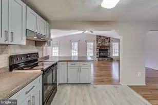 9217 Briarchip St, Laurel, MD 20708 - Photo 12