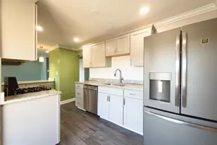 3327 Huntley Sq Dr, Temple Hills, MD 20748 - Photo 2