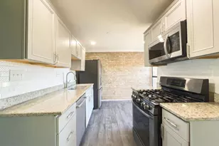 3327 Huntley Sq Dr, Temple Hills, MD 20748 - Photo 4