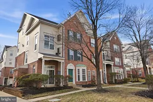 9900 Sassafras Ln, Bowie, MD 20721 - Photo 2