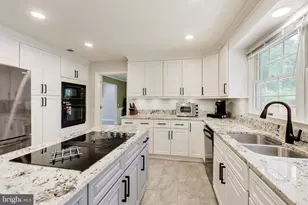 2006 N Alleva Ct, Accokeek, MD 20607 - Photo 12