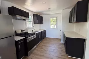 8626 Leslie Ave, Lanham, MD 20706 - Photo 4