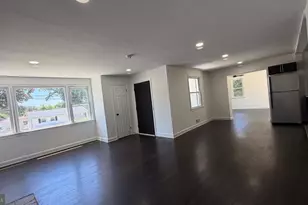 8626 Leslie Ave, Lanham, MD 20706 - Photo 16