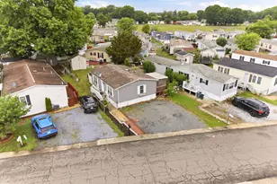 9132 Goldenrod Ln, Upper Marlboro, MD 20772 - Photo 28