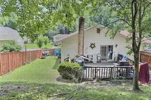7610 Harpers Dr, Fort Washington, MD 20744 - Photo 2