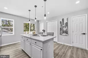 5907 Seat Pleasant Dr, Capitol Heights, MD 20743 - Photo 12