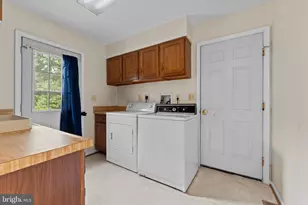 6204 Gallery St, Bowie, MD 20720 - Photo 16