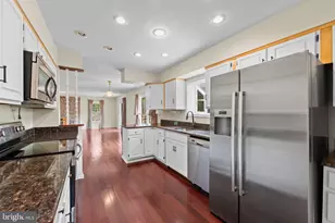 6204 Gallery St, Bowie, MD 20720 - Photo 14