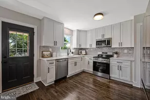 2105 Queens Chapel Rd, Hyattsville, MD 20782 - Photo 4