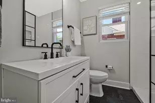 2105 Queens Chapel Rd, Hyattsville, MD 20782 - Photo 12