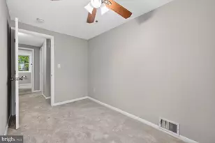 7711 Burnside Rd, Landover, MD 20785 - Photo 14