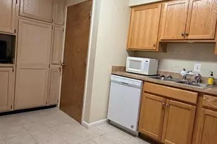 9200 Edwards Way, Hyattsville, MD 20783 - Photo 6