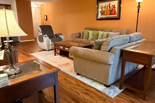 9200 Edwards Way, Hyattsville, MD 20783 - Photo 2